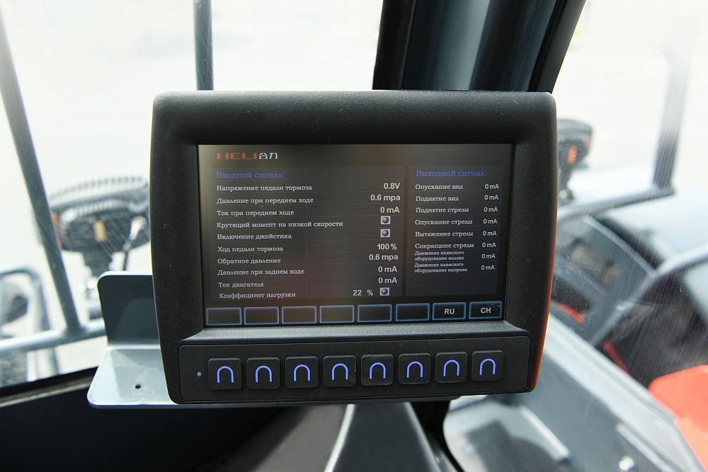 Телескопический погрузчик Heli 40THCJ13-CU/L (40H88-125-C3) на Кавказе